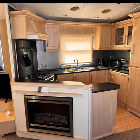 6 Berth Caravan Happy Days North Chapel St Leonards Скегнес Екстериор снимка